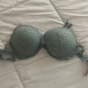Victoria’s Secret bra